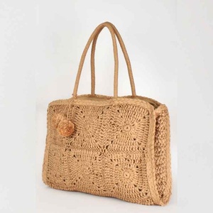 Bolsos únicos con cuentas para mujer con detalles multicolores y calidad hecha a mano, perfectos para regalar o para uso personal - Product Image 4