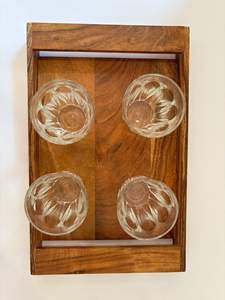 Plateau en bois d'acacia royal avec poignées pour servir des boissons thé dessert dîner petit déjeuner - Product Image 2