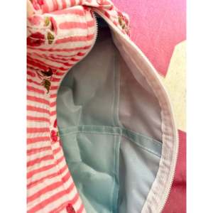 Set of 3 for Pink Vintage Striped Travel & <b>Makeup</b> Pouches Large Capacity Zipper Cosmetic <b>Cases</b> with Custom Logo Portable <b>Case</b> - Product Image 2