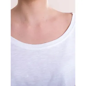 T-shirt court personnalisé pour femme en coton et merchandising artistique pour t-shirts promotionnels - Product Image 2