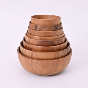 Assiette en bois Forme ronde et assiettes de service en bois Vaisselle naturelle pour la taille personnalisée Salade par l'artisanat croissant - Product Image 6