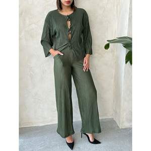 กางเกงพลีทผู้หญิงขายส่ง ชุดเซ็ตเครื่องประดับแฟชั่นที่จำเป็น - Product Image 2