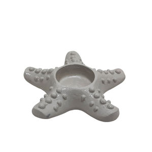 Porte-bougie en aluminium en forme d'étoile couleur sable mat et support de bougie pour la décoration intérieure en vrac - Product Image 1