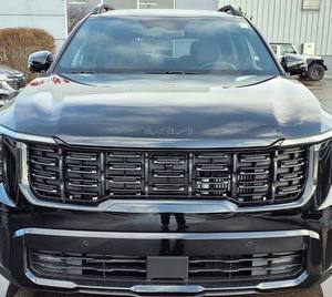 Kia Sorento X-Line SX Prestige AWD 2025 Noir Brillant d'occasion avec Toit Ouvrant Démarrage à Distance Sièges en Cuir Roues en Alliage Automatique - Product Image 1