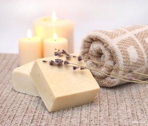 Savon artisanal en barre pour hôtel, emballage personnalisé en gros, savon de bain et de toilette Akina - Product Image 5