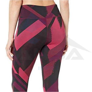 Leggings de poliéster de LICRA transpirables de cintura alta para mujer Conjuntos de Yoga de invierno cómodos con estampado Trajes de yoga sublimados al por mayor - Product Image 5