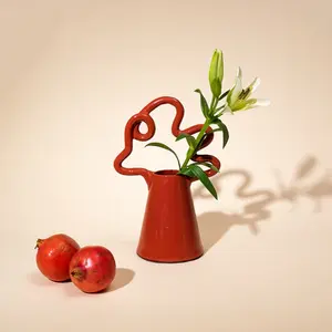 Vase à fleurs décoratif rustique en métal vieilli pour un look antique pour l'exportation mondiale depuis l'Inde - Product Image 3