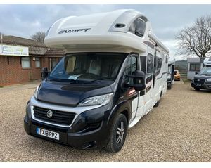 2018 Swift Kon-Tiki motorhome รุ่นสีดำ - Product Image 3