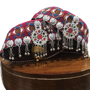 Barrette à cheveux traditionnelle afghane, broderie florale faite à la main, accessoires de cheveux ethniques vintage en tissu, vente en gros - Product Image 1