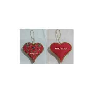 Antique Handmade Christmas Personalized Ornaments Heart Shape Room Decoration Hanging For Selling And Gifting Wholesale Prices