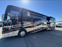 Prix Très Abordable – Camping-cars d'Occasion 2019 T_i_f_f_i_n ALL_E_GRO BUS 45 OPP Luxe EURO 5 Prêts à être Expédiés