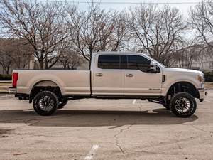 USADO LHD/RHD 2018 FORD F-250 SUPER DUTY LARIAT - Product Image 2