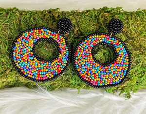 Pendientes de cuentas de semillas de arcoíris dobles hechos a mano, patrón de onda clásico, diseño de círculo de moda Multi-India, Diamante de glowin fashion - Product Image 1