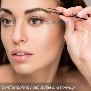 Pinzas de cejas inclinadas negras personalizables con recubrimiento de calidad profesional Mango de pulgar curvo para enhebrar la depilación - Product Image 4