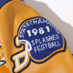 แจ็คเก็ตเบสบอลบอมเบอร์ผ้ากำมะหยี่ปักลายเสื้อแจ็กเก็ตหนังสำหรับฤดูหนาวโลโก้ออกแบบได้ตามต้องการ - Product Image 3