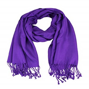 Bufanda pashmina diseño de color personalizado bufandas de invierno al por mayor cálidas producto de moda mujeres elegantes otras bufandas y chales - Product Image 1