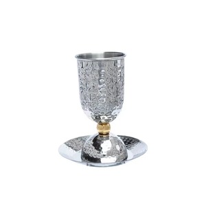 Tasse décorative en métal avec motif martelé sur tige Gobelets à eau plaqués argent personnalisés Accessoires de cuisine - Product Image 2