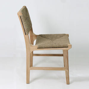 Sillón Moderno de Ratán Natural con Estructura de Madera de Caoba, Tejido Plano Lasio, Duradero y Ecológico, para Exteriores, Cafeterías y Salas de Estar - Product Image 3