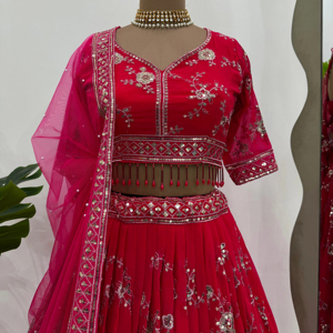 ชุดงานแต่งงานออกแบบสวม lehenga choli กับด้ายและลำดับการทำงาน - Product Image 1