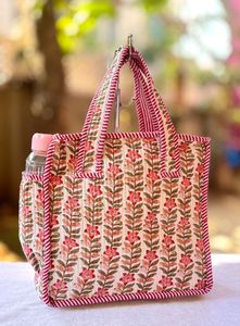 Bolsa de Mano Acolchada Hecha a Mano, Bolsa de Compras Grande de Algodón para Viajes, Regalos para Ella, Algodón Acolchado con Estampado Indio Hecho a Mano - Product Image 3