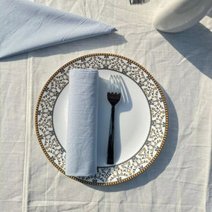 Serviettes en coton carrées Boho faites à la main Cadeaux personnalisés de style indien écologiques pour les décorations d'anniversaire et de mariage - Product Image 1