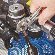 KNIPEX 125mm Pliers Wrench Chrome-Plated with Plastic Coating 23mm <b>Clamping</b> Width - Product Image 6
