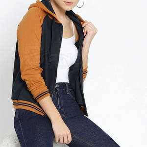 Sudadera con Capucha de Punto Ajustada de Moda para Mujer, Informal, con Logotipo Frontal, Cuello con Capucha, Alta Calidad, para Invierno, MOQ Bajo - Product Image 4