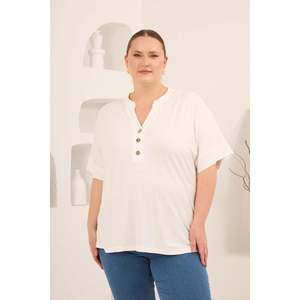 Chemise à col mandarin, grande taille, boutonnée, couleur écru - Product Image 1
