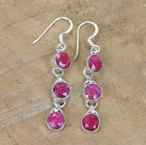 Boucles d'oreilles en argent sterling avec rubis rouge, faites à la main, pierre de naissance de juillet, bijoux en pierres précieuses, cadeau élégant pour femmes - Product Image 3