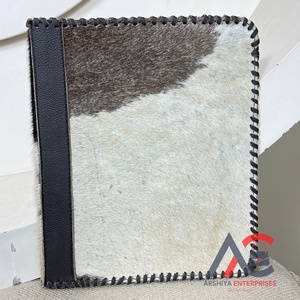 ปกสมุดหนังวัวน้ำหนักเบาใหม่คุณภาพสูงปกไบเบิลหนังแท้ขายดีสมุดบันทึกการเขียนแบบแฮนด์เมดสมุดบันทึกการเดินทาง - Product Image 1