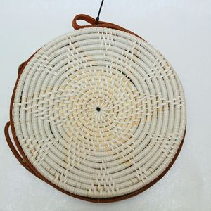 Coussinets chauffants faits à la main support de casserole sous-verres en rotin tissé à la main napperons en bambou tasse Base chargeur assiettes plats au prix de gros - Product Image 4