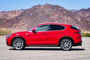 ALFA ROMEO STELVIO Q4 2018 USADO, Volante a la Izquierda/Derecha - Product Image 2