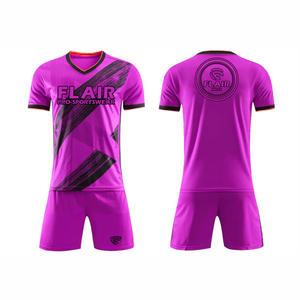 La mejor calidad, diseño personalizado, transpirable, comodidad, conjuntos de uniformes de camiseta de fútbol, servicio OEM para jóvenes, jugadores masculinos, corte automatizado - Product Image 6