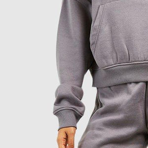 Custom High Quality <b>Women</b> Casual <b>Fleece</b> Oversized Crop <b>Top</b> Hoodie Pullover Sweatshirt Winter Wear 100% Cotton Eco-Friendly Front - Product Image 4