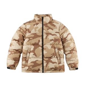 Blouson matelassé en tissu texturé marbre blanc pour homme, accents dorés, veste rembourrée d'hiver, imprimé graphique de luxe, streetwear, vêtements d'extérieur tendance - Product Image 3