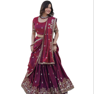 ผ้าไหมแท้คุณภาพเยี่ยม สีสวยงาม ตัดเย็บตามสั่ง ดีไซน์ใหม่ ชุดเลเฮนกาโชลีสำหรับผู้หญิง พร้อมผ้าแคนแคนและผ้าแคนวาส - Product Image 1