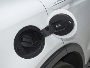 中国吉利图格拉S 2024二手全新白色运动型SUV紧凑型4WD高性能汽油汽油汽车 - Product Image 6