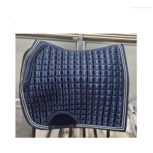 Tapis de selle pour cheval en satin de dressage fait main de haute qualité, disponible en gros - Product Image 1