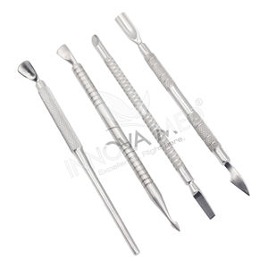 Set de soins de manucure 4 pièces en acier inoxydable Ciseaux personnalisés pour peaux mortes Coupe-ongles Soins personnels Outils pour ongles - Product Image 3