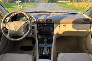 USADO, Volante a la Izquierda/Derecha, 2002, MERCEDES-BENZ C240 SEDÁN - Product Image 3