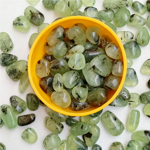 Forme personnalisée ovale Prehnite pierres dégringolées Quartz naturel Chakra Reiki pierre de palme polie lot de gros pour le Feng Shui - Product Image 3