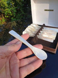 Vietnam Caviar Cuillère Shell Cuillère Nacre Couverts Personnalisé Laser Logo Naturel En Gros Exquis Nacre Fantaisie - Product Image 4