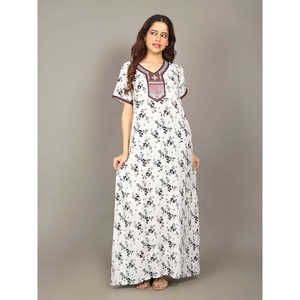 Camisón Largo de Algodón Liva para Mujer Evolve, con Bolsillo, Súper Suave, de Popelina Tejida, Manga Corta, Bordado, Estampado y Abotonado - Product Image 1