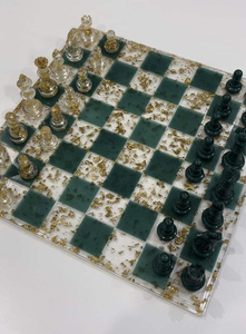 Nouveauté : jeu d'échecs en résine fait main de haute qualité, design moderne et luxueux, modèles Prisma PRC 305, divertissement élégant pour la table - Product Image 5