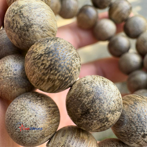 Mode supérieure 100% perles en bois naturel Bracelet fait à la main sous-marin Oud haute qualité 17 perles 12mm taille directe du Viet Nam - Product Image 1