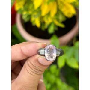 Bague en argent sterling 925 avec quartz rose taille coussin, faite à la main, fournisseur de bijoux en gros - Product Image 1