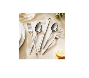 Ensemble de couverts de luxe en argent martelé et bois, manche texturé, écologique, service de mariage pour 4, style rustique moderne - Product Image 1