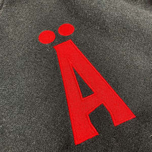 Blouson Bomber Varsity en Laine Personnalisé à Col Montant Slim avec Logo Brodé et Broderie en Tissu Éponge - Product Image 6