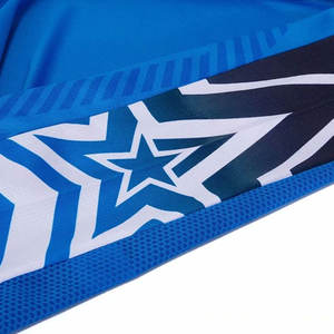 Article frais uniforme de basket-ball léger à séchage rapide nom de l'équipe personnalisé ensemble d'uniformes de basket-ball imprimés - Product Image 4