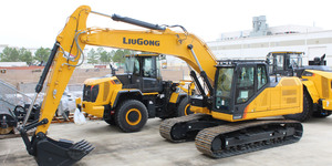 Vente rapide pour excavatrice sur chenilles 922F modèle 2022, moteur Laidong, boîte de vitesses PLC, faible nombre d'heures, haute efficacité - Product Image 2